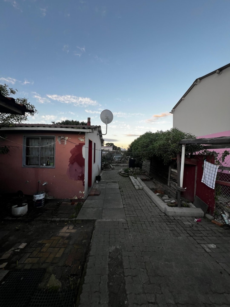 2 Bedroom Property for Sale in Bellville South Western Cape